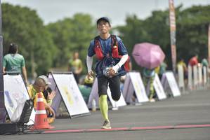 BIB: 
                            <button type="button" onclick="openModal(4944291)" class="btn btn-primary btn-sm float-right btn-popup" data-toggle="modal" data-target=".modal-high-quality">
                        <i class="fas fa-shopping-cart"></i> Add to Cart
                    </button>
                                            <button type="button" onclick="isThisMe(4944291, true)" class="btn btn-success btn-sm float-right btn-popup btn-isme hidden" data-toggle="tooltip" data-placement="bottom" title="นี่คือรูปของคุณใช่ไหม คลิกที่นี่เพื่อเอาเข้าอัลบั้ม">
                        <i class="fas fa-plus"></i> Add to album
                    </button>
                    <button type="button" onclick="isThisMe(4944291, false)" class="btn btn-warning btn-sm float-right btn-popup btn-isnotme hidden">
                        <i class="fas fa-ban"></i> Remove from album
                    </button>